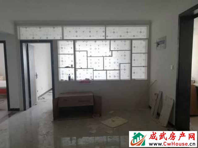 锦华锦绣园 3室2厅 115平米 简单装修 1167元/月