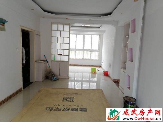 文亭蓝水湾 2室2厅 94平米 简单装修 39.5万元