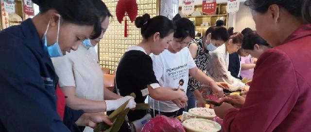 浓情端午 欢乐放“粽”||珑璟湾粽子diy活动温情上演！