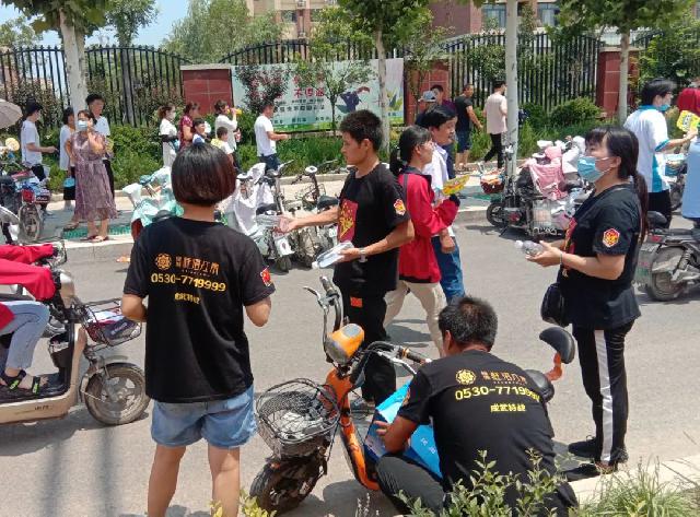 未来可期丨绿城·成武桂语江南携手成武特战救援队 爱心送水 助力高考