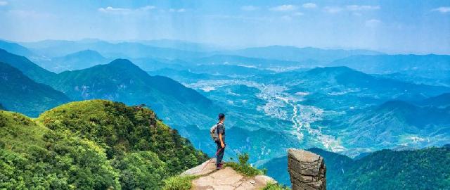 绿城·桂语江南 | 观“视”界 望湖河 低密视野 领略城芯宽境