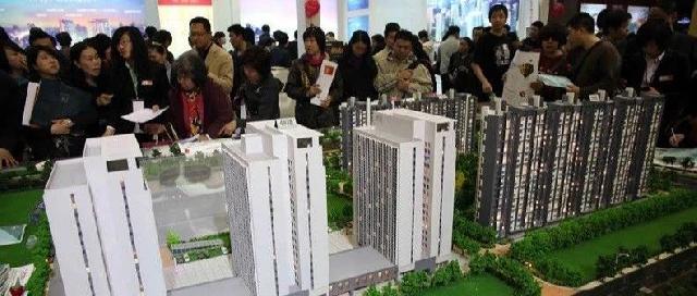 房子本身，一户一价！若你在乎位置，请尊重它的价格；想要便宜，就别幻想好位置！记住：好贵，好才贵！